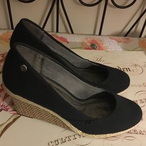 LifeStride 3” Navy Blue Canvas Espadrilles